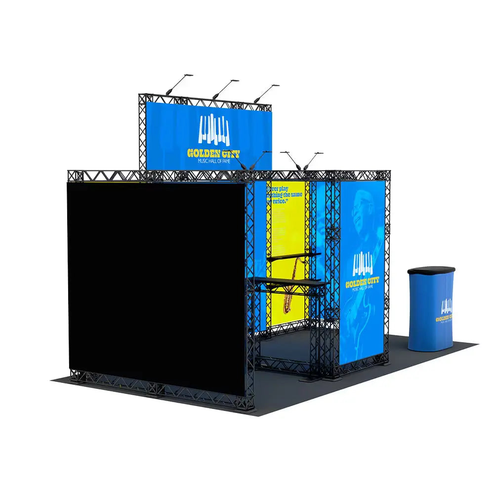 HeroTruss Runway 10x20' Booth Display